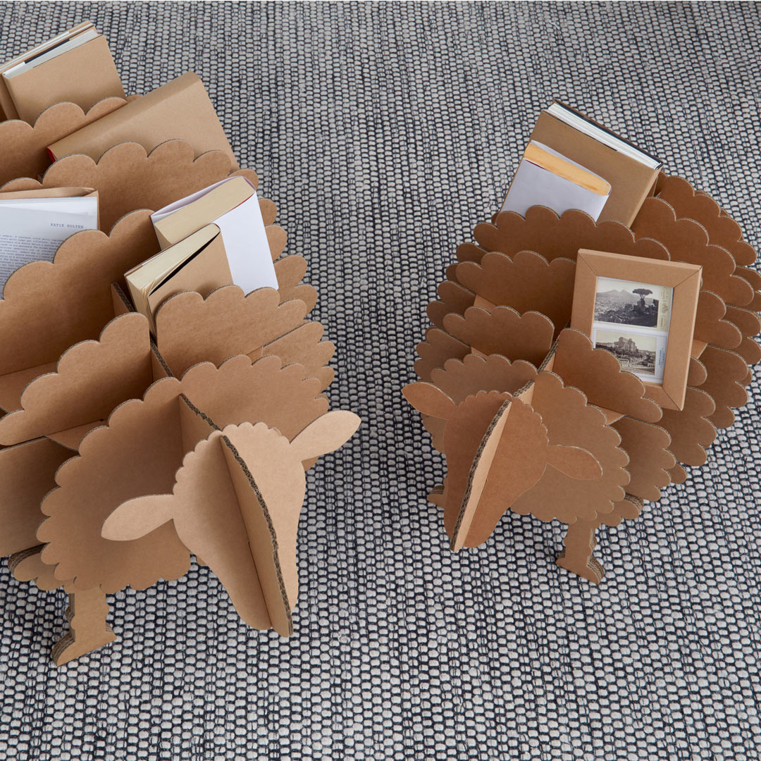 StangeDesign's tweet photo. Für #Bücher: das Papp #Schaf TEENY 
#vegan #recycled 
https://t.co/z7n2O0u9OJ

#allesauspappe #wool #knit #knitting #booklover  #sustainable #greenliving #shelf #noplastic #plasticfree #recycle #sheep #lamb #kids #knitting #homeschooling #Berlin https://t.co/8DnFhyAewK