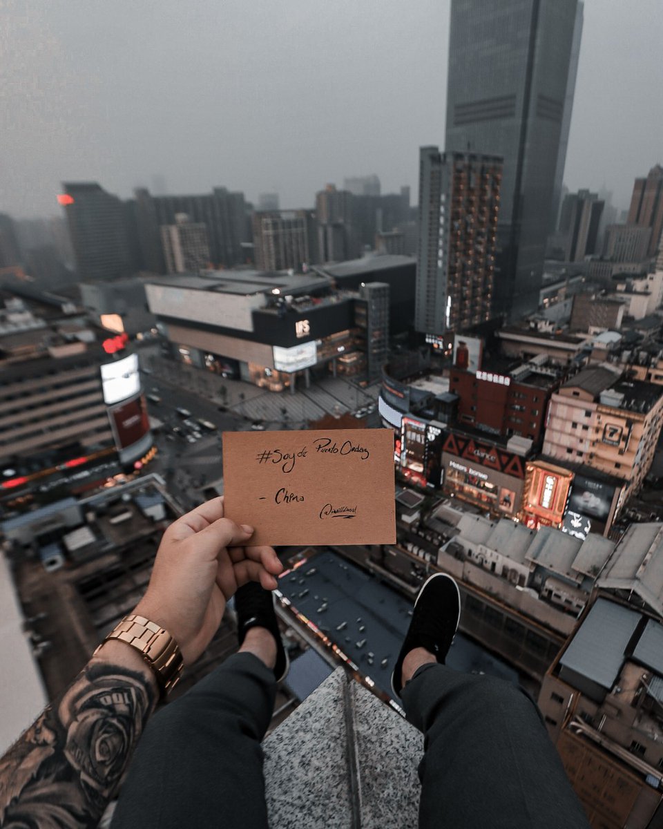 A pesar de la distancia nos seguimos manteniendo unidos💪🏻

Este post se lo dedicamos a los que están regados por el mundo❤️

¿Desde donde nos sigues?

Foto: iWillDiesel