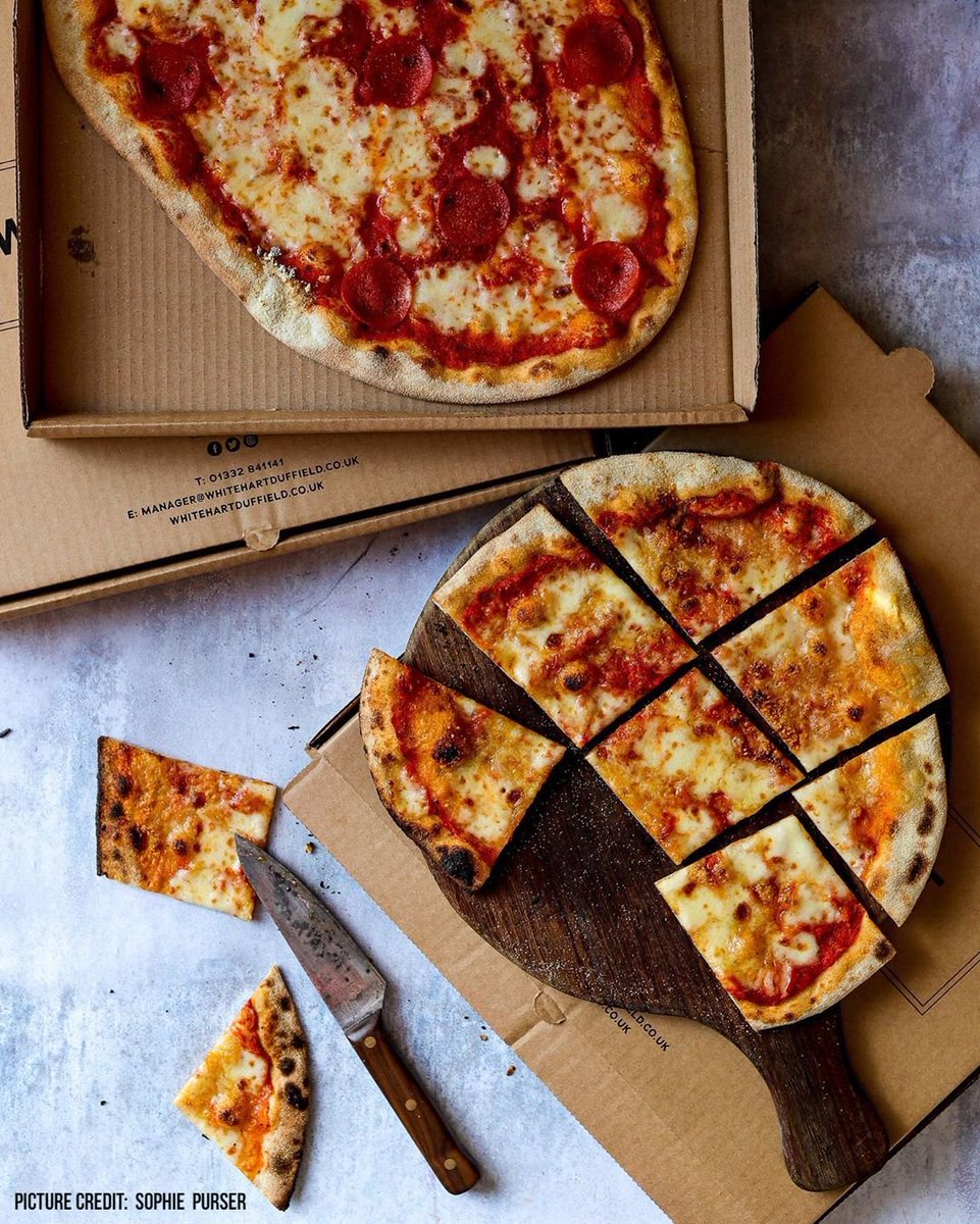 whitehartduff's tweet photo. It's #PizzaFriday and your LAST CHANCE to order your favourite pizza🍕 for collection today between 5pm-8pm.

 Only a few times slots left!

#whitehartathome #shoplocal #derbyshire https://t.co/LKA5FkehYW