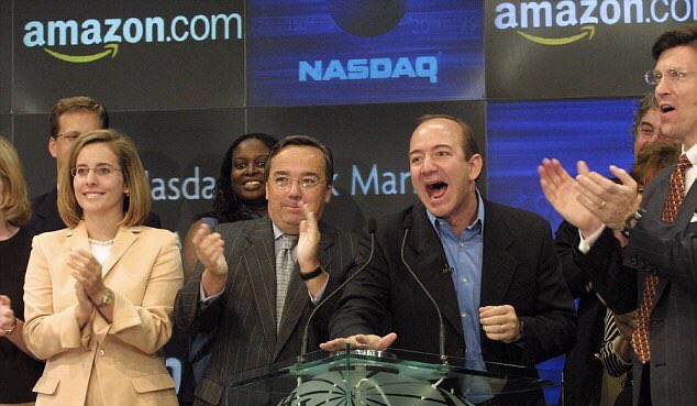 On this day in 1997: Amazon’s IPO

valuation then: $438 million 

valuation now:   $1.2 trillion