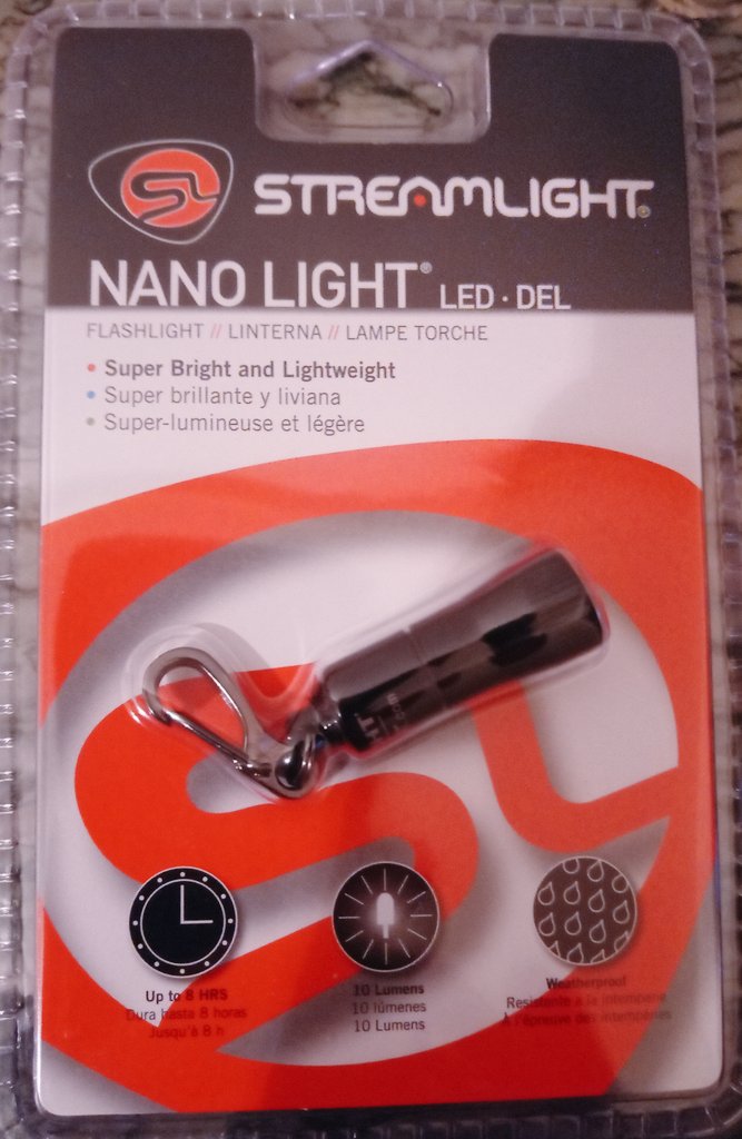 KholinMr's tweet photo. Un grand merci à @StreamlightFR pour la #NanoLight 👍.
La puissance de la led est réellement incroyable 👌!
Cette minuscule torche est impressionnante. https://t.co/UBDafnNOX4