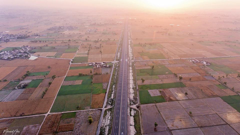 Locally Lahore tweet media