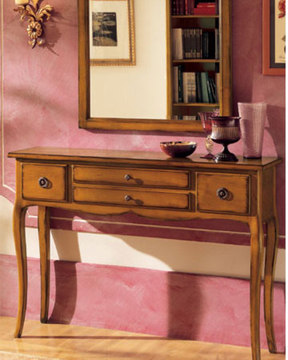 ziliomobili's tweet photo. #CollezioneCHERRY: eleganza e cura dei particolari.
#CHERRYcollection: elegance and attention to detail.
@ziliomobili #madeinitaly #sideboard #credenza #showcase #cristalliera #classicstyle #stileclassico #handcrafted #artigianale #coffetable #tavolino #desk #scrittoio #consolle https://t.co/qt96GEvRPF