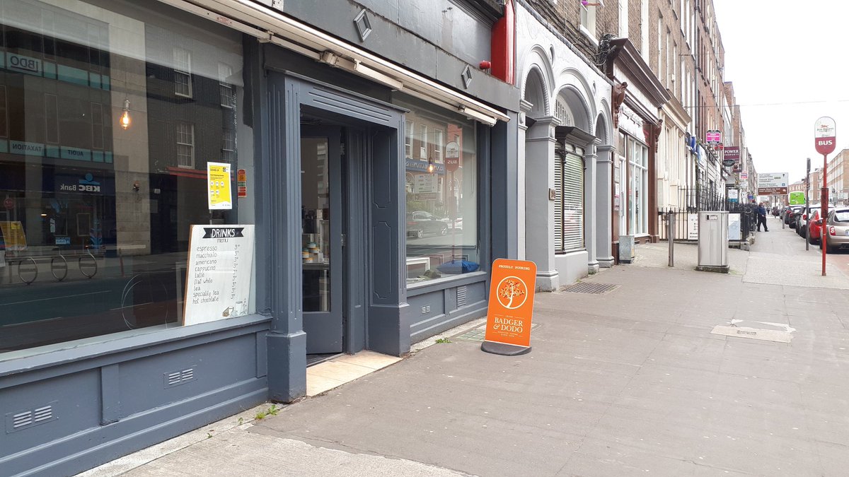 Nick468official's tweet photo. A little light at the end of the tunnel? Some #Limerick food outlets which heretofore would not have operated during #Covid19 pandemic have their doors back open and offering takeaways today... https://t.co/RhZZDeoOWQ