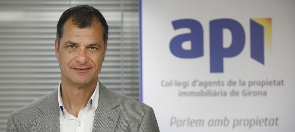 Portal api.cat tweet media