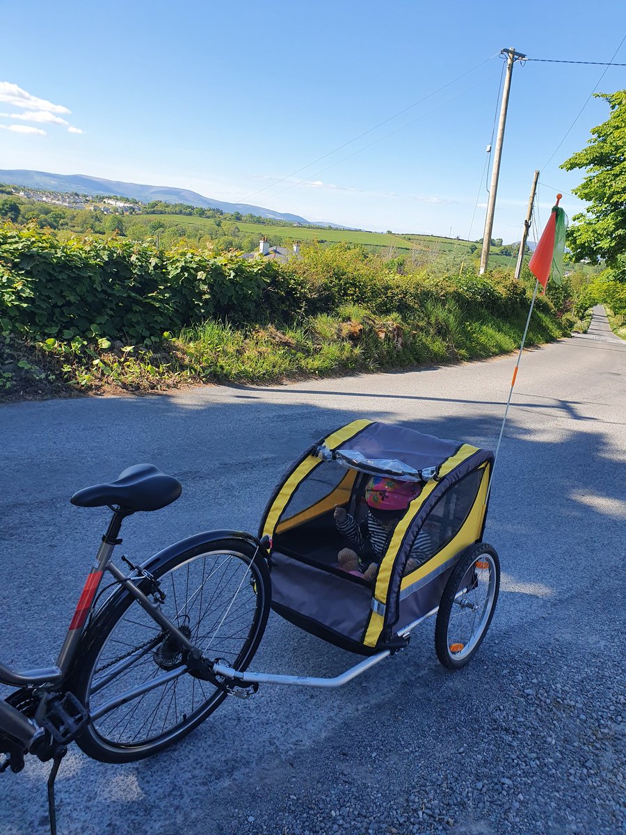 RoseOConnorRyan's tweet photo. #Togethertoday #clareglens #cyclewithtots #LockdownIreland https://t.co/2Rl68Drhkr