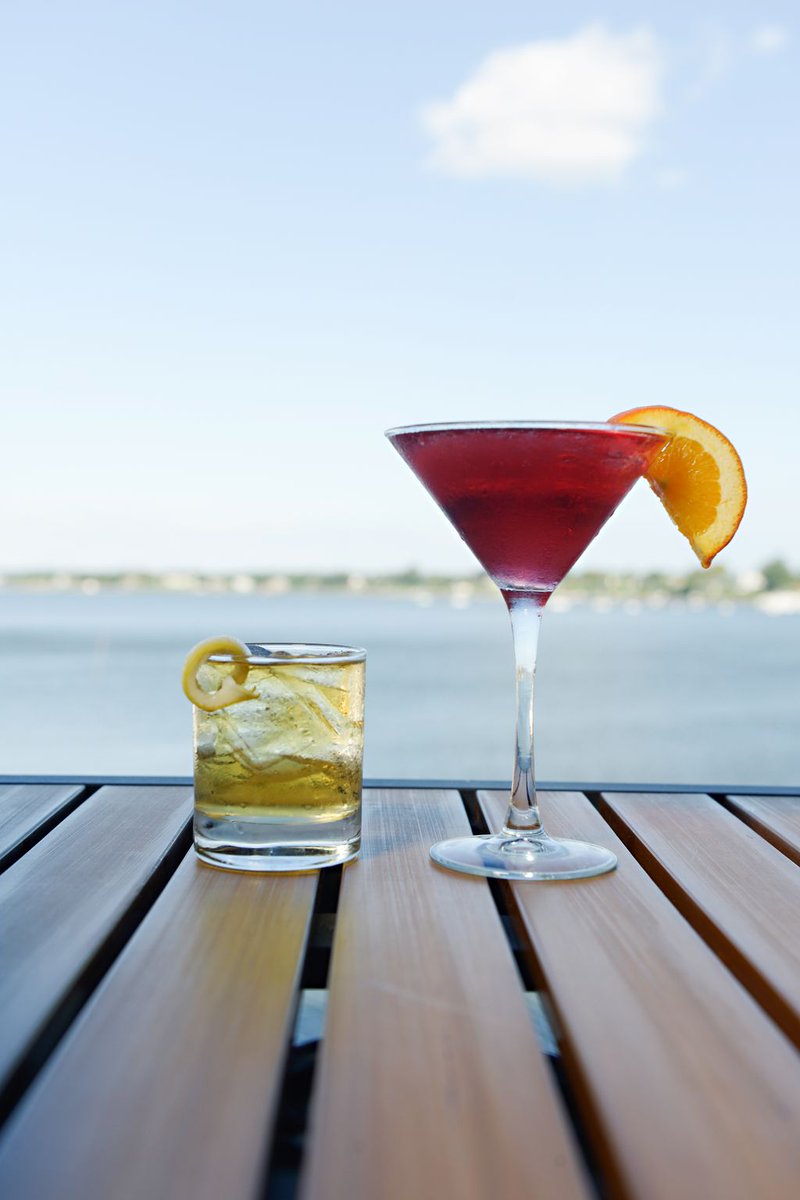 Beautiful days like this have us dreaming of drinks overlooking the Navesink!