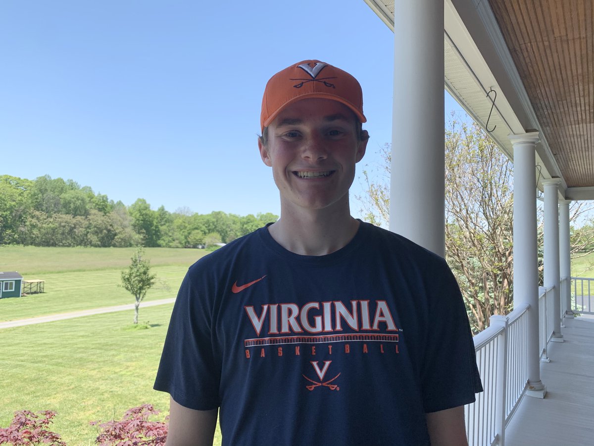 michstewart2's tweet photo. Daniel Sweeney will attend UVA in the Fall to study Chemical Engineering alongside Kayleigh Hoang who will study Engineering as well! Congrats, Knights. We are so proud of you. #jchsdecisionmonth2020 @TysonPrincipal https://t.co/dDPJYwvIK5
