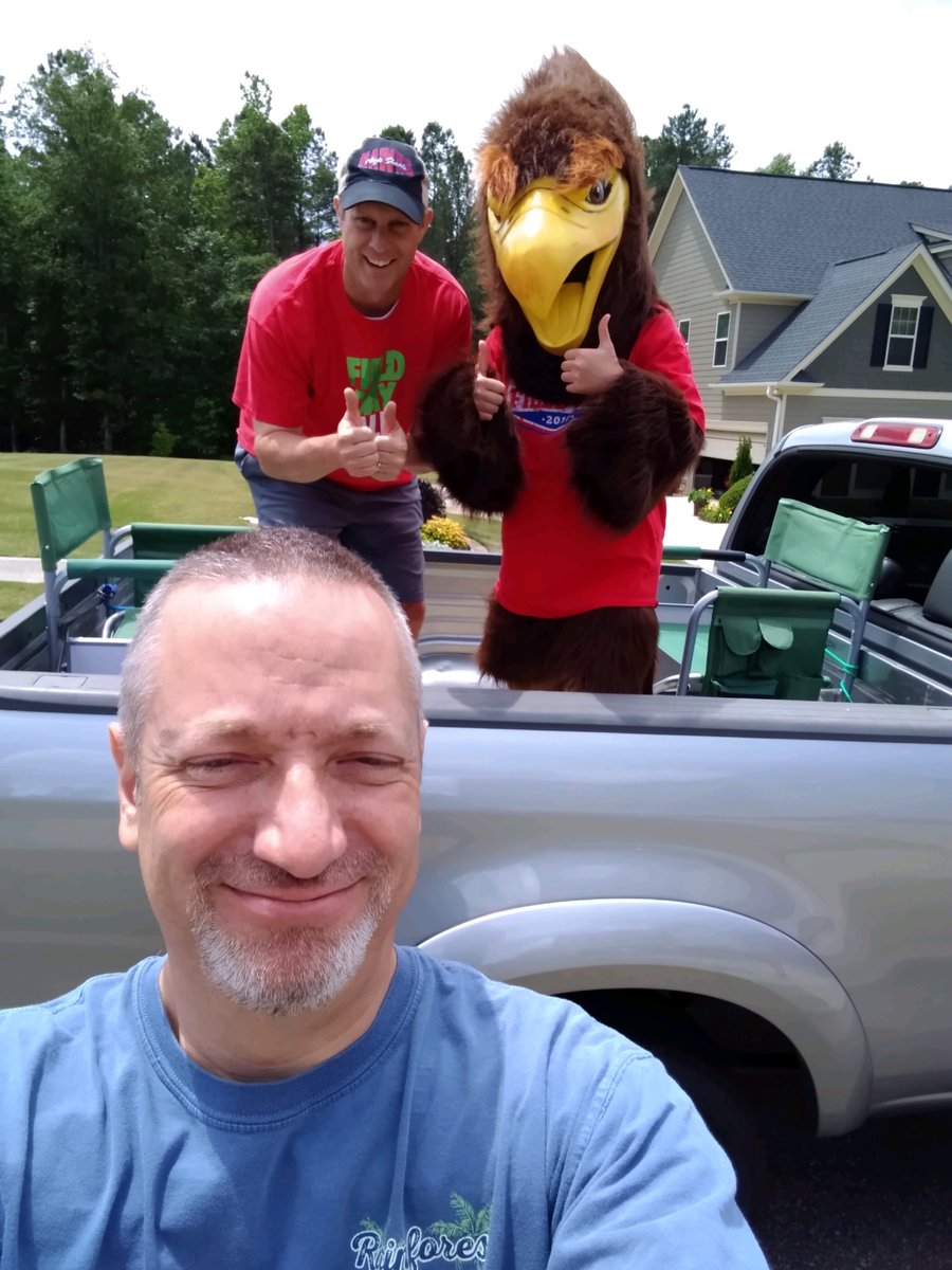 CoachDaniel (@hseshawkspe) on Twitter photo 