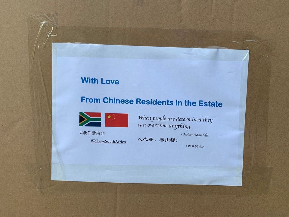 proudlychinese's tweet photo. Thanks 21 #Chinese families kindly donated #ppe to their residential estateβs security guards, office staff, cleaners & gardeners in #Midrand.
Source: #WeLoveSouthAfrica
#proudlychineseSA #SouthAfricanChinese #ChineseSouthAfrican #Covid19SA #IAmNotAVirus #StaySafeSA #WeAreUbuntu https://t.co/n7ibm3rPgP