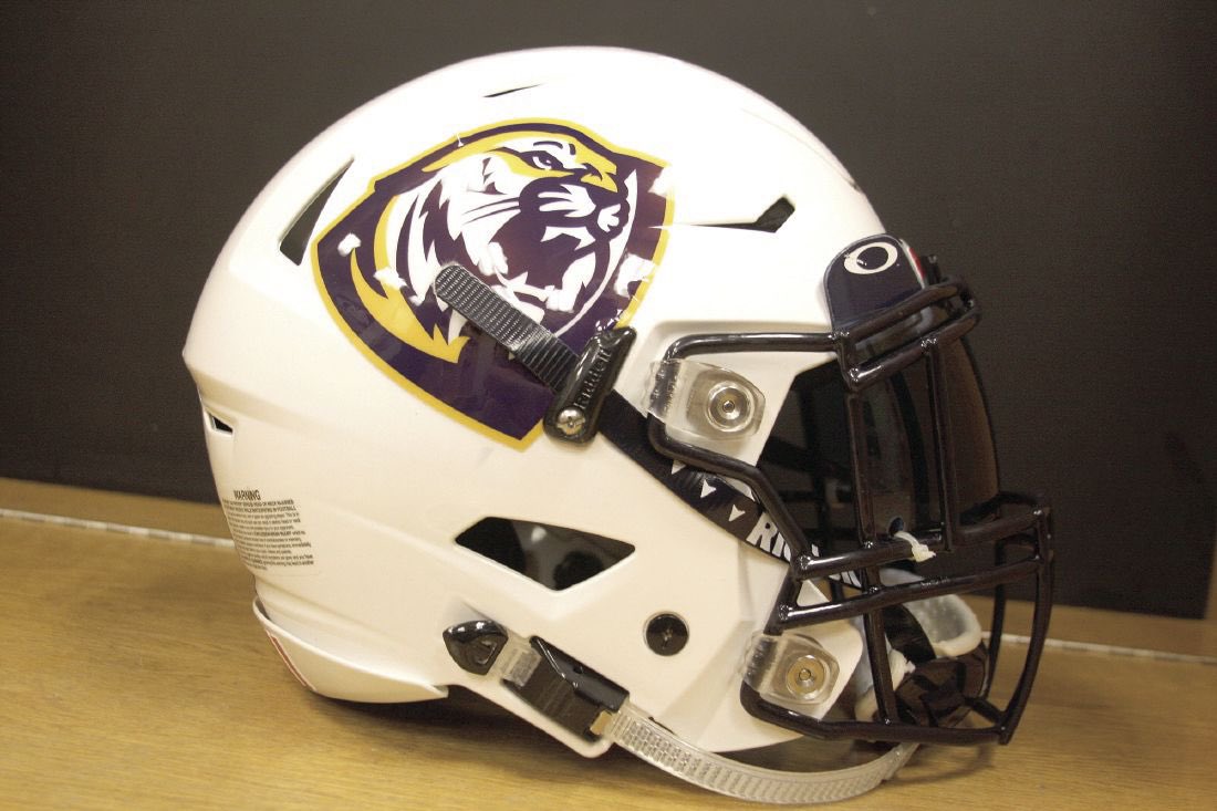 Playbabyjayy's tweet photo. #AGTG BLESSED TO RECEIVE MY FIRST OFFER FROM EAST BAPTIST UNIVERSITY @reggie1branch @coachRLJ @CoachScarter https://t.co/O6GTaOexsn