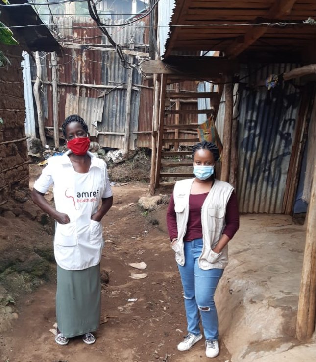 Today in Kibera, I met Sasha, a #CommunityHealthWorker incharge of Soweto area. She continues to ensure that her households adopt healthy behaviours amidst the #COVID19 pandemic #CHWs @Amref_Kenya