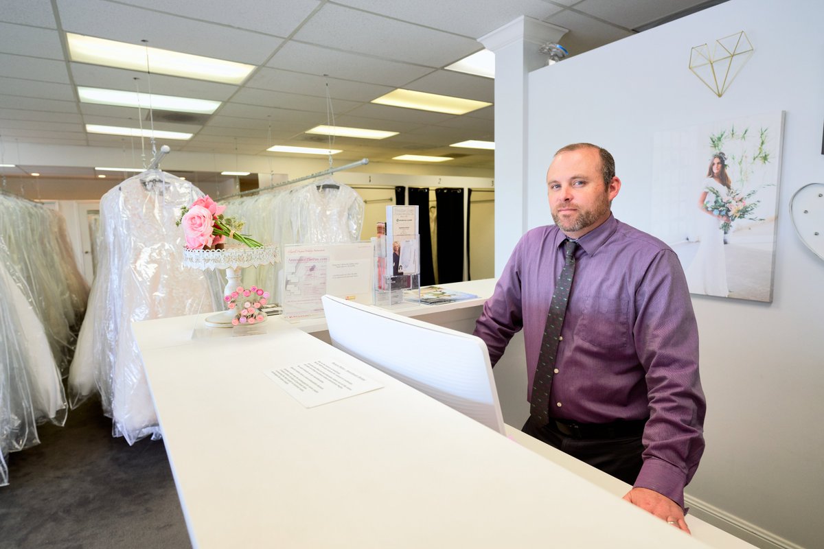 UniverseBYU's tweet photo. Utah wedding industry hit hard during pandemic: "Probably 60-70% of our whole business has dropped off" https://t.co/DsPuqmWcX2 https://t.co/4IwOQ1ECyH