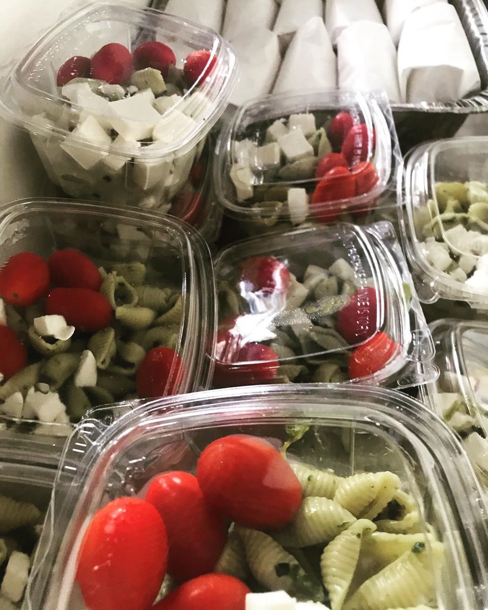 antidotecoffee's tweet photo. Plenty of shift meals still available at Black Hole. Come and get it industry peeps. Courtesy of @houstonshiftmeal We love you. #blackholelovesyou #antidotelovesyou #poisongirllovesyou #littledipperlovesyou #pestopastasalad #mozzarellasandwich https://t.co/4pW5gqoBFc