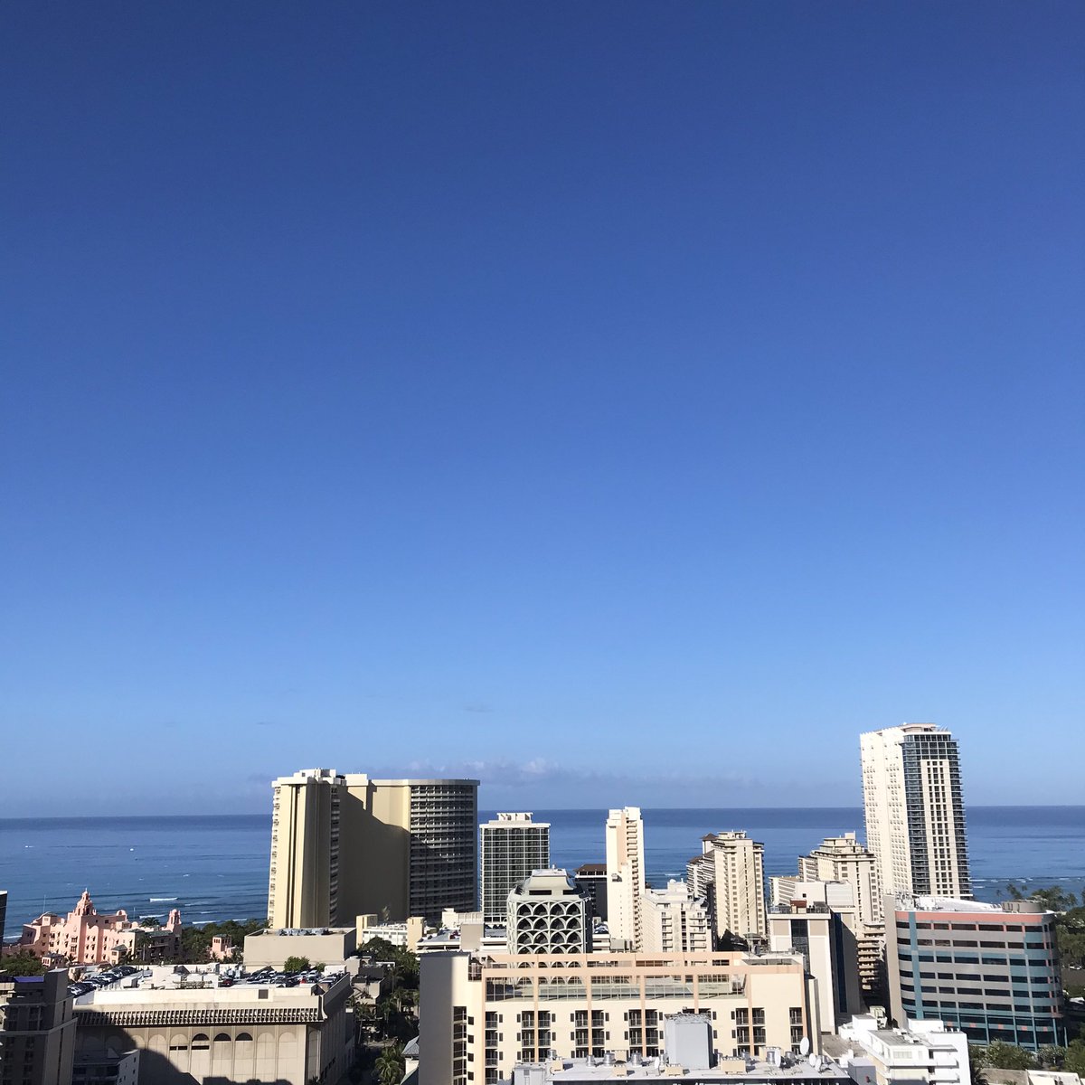 MihoRiddle's tweet photo. ใใฏใคใใใใฏใใโ๏ธ
Aloha Friday ๐บ
Stay safe Hawaii and get better soon ๐
#ใใฏใค
#ใใใซใซ
#ใฏใคใญใญ
#ใคใใฝใฉ
#ๅฝ้็ตๅฉ
#ๆ่ฌ
#ใใใใจใ
#hawaii
#hawaiilife
#waikiki
#honolulu
#love
#appreciate
#findrhc https://t.co/A7cq9ov50L