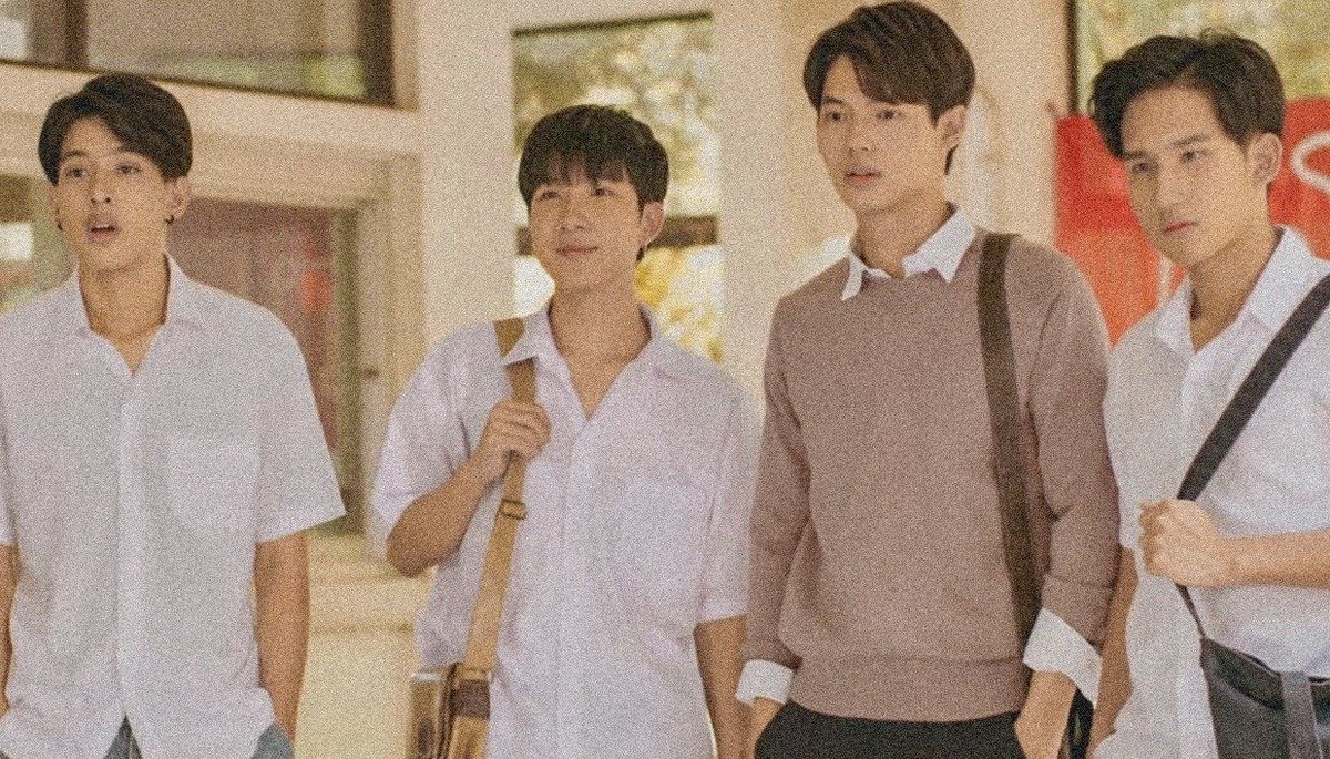 𝟔. 𝐓𝐇𝐄 𝐌𝐀𝐋𝐄 𝐋𝐄𝐀𝐃𝐒- Even though they give "weird and funny" advises to Tine, you can still count on them. Just sad that their nicknames were not emphasized on the drama.Hoping for another drama with these boys.  @myktnw  @PluemPong  @JjChayakorn 