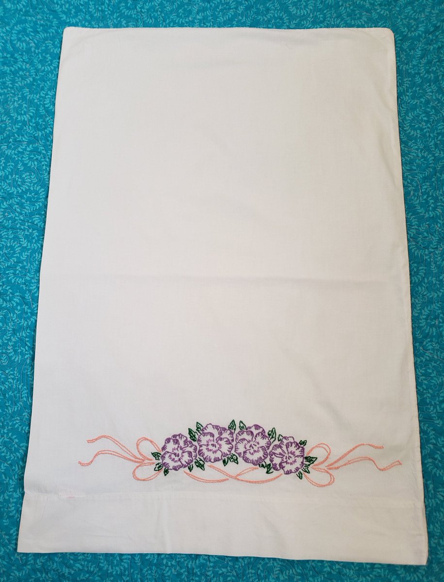 quilts_more's tweet photo. Vintage Floral Embroidered Pillowcase, White Pillowcase, Purple Flowers, Needlepoint, Retro Bedding Style, Needlepoint, Floral Bedding https://t.co/LtuTXksP6P #Etsy #ImagineQuiltsAndMore #FlowerEmbroidered https://t.co/vLF65ZgBtx