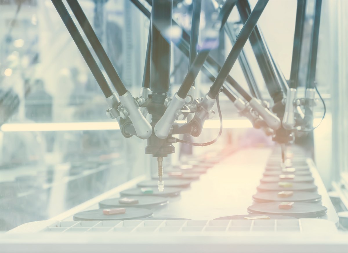 LincolnInt's tweet photo. The first wave of post-pandemic Industrials M&amp;A will be led by Industrial Tech corporates. Read Lincoln International’s take on the future of Industrials M&amp;A. https://t.co/7rr9teN2iu https://t.co/7BOpT5chHN