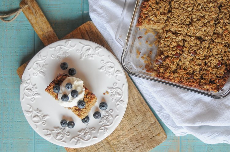 My perfect baked oatmeal recipe is live and ready for you to make this weekend! This is one that's been in my life for weeks now, and I'm so excited to have perfected it for YOU!

Enjoy!

heatherdisarro.com/my-perfect-bak…