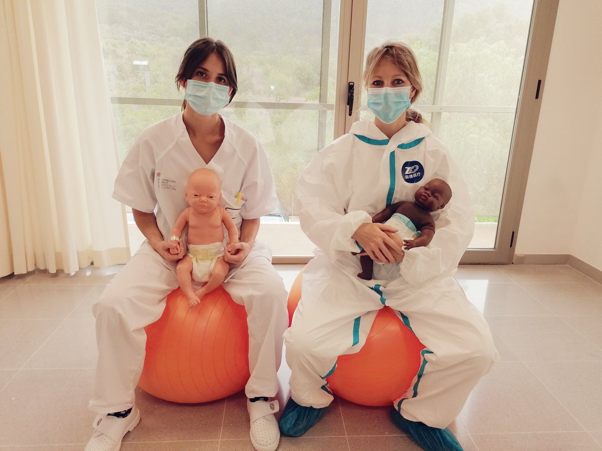 CSPonentAndratx's tweet photo. ✨Éxitazo de clase postparto telematica con nuestra matrona y enfermera de pediatría. 🤰🤱🍼@gapmallorca @BalearesVacuna contacta con nosotros y estaremos encantados de infórmate. ;) https://t.co/XmwUheWIRO