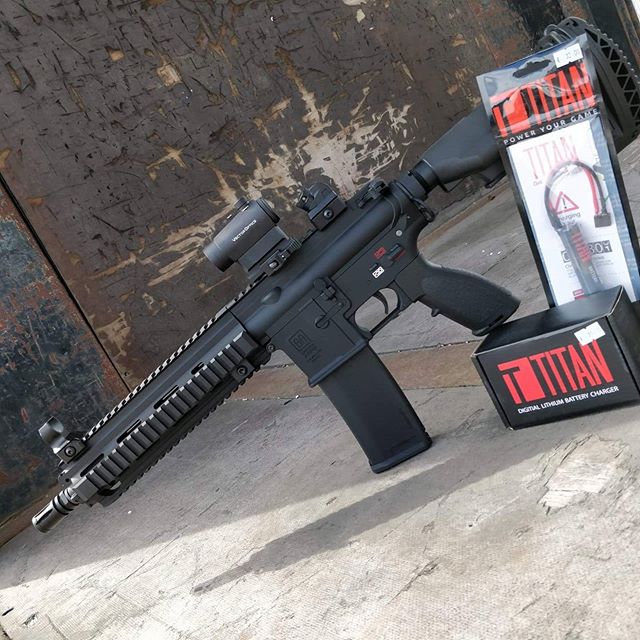 SA-H20 HK416 + punapistetähtäin + Titan Power akku + laturi = pettämätön combo?

#atomairsoft #specnaarms #gettitanpower