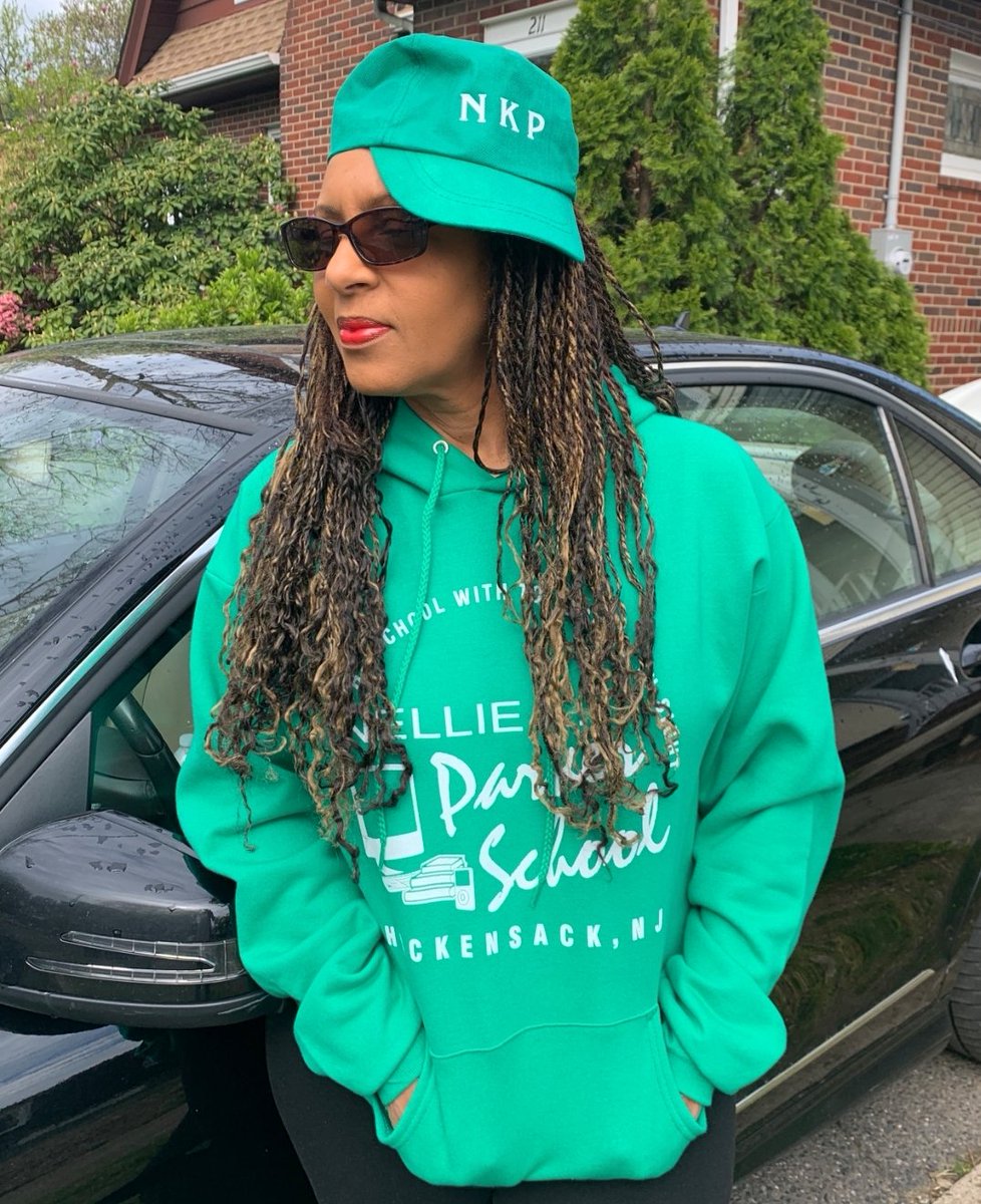 NKP 'Fashionable Fridaaaaaay!'

The School Spirit Sergeant is back! Mrs. Chandler wants to know...How are YOU wearing your GREEN and WHITE today? <a href="/robsanchez23/">Robert Sanchez</a> #CometStrong #NKPStrong #HPSComets