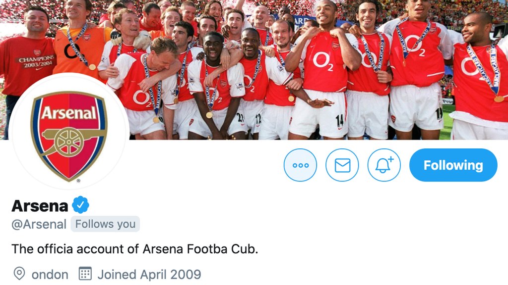 Exactly 16 years after going a whole Premier League season unbeaten, Arsenal removed all the L’s from their Twitter account 😅