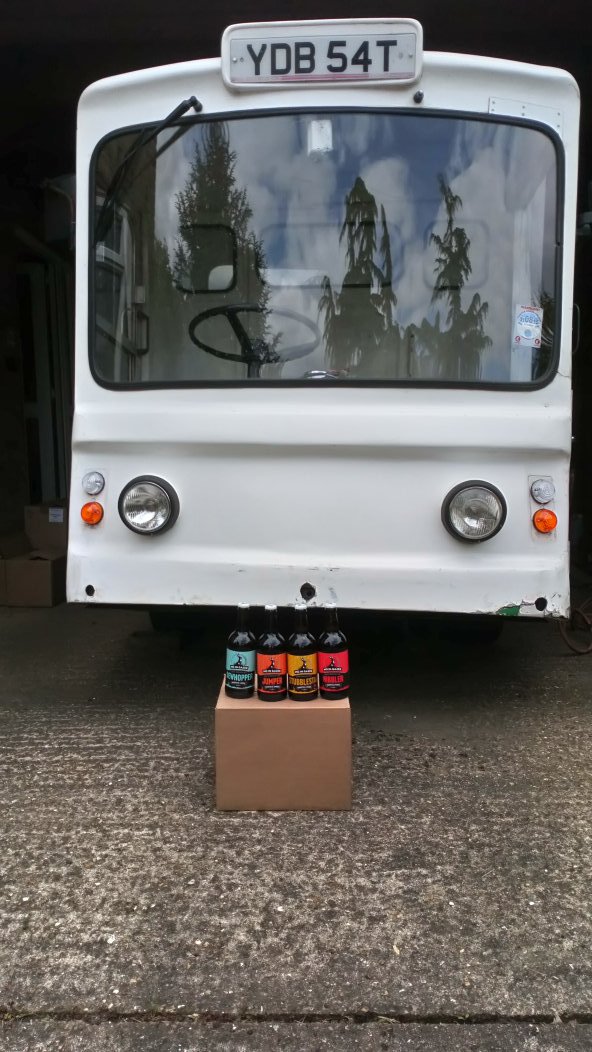 Just restocked the <a href="/ElyGinCo/">The Ely Gin Company</a> craft gin and beer float so #ely folk can enjoy home delivery of <a href="/moongazerale/">Moon Gazer Ale</a> enjoy