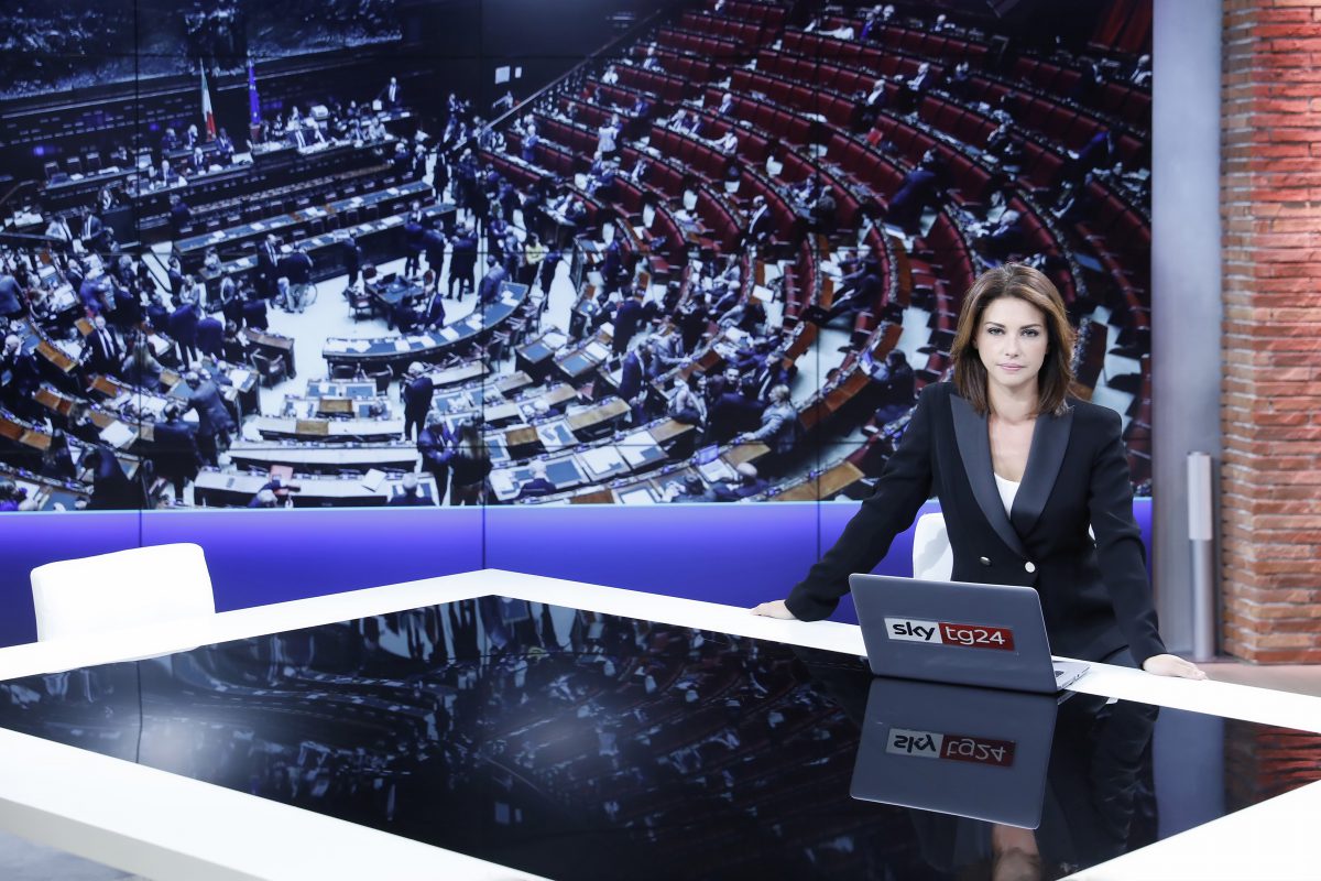 🚀#ItaliaStartup a #SkyTg24 #Progress 

📅<a href="/CossuHelga/">Helga Cossu</a> intervista in diretta questo sabato 16 maggio h11 <a href="/AngeloColetta_/">Angelo Coletta</a> Presidente @Italia_Startup e founder <a href="/Zakeke/">zakeke</a> a Progress l'approfondimento su futuro e innovazione <a href="/SkyTg24/">Sky tg24</a>

👉Commento su DL #Rilancio, #startup e #innovazione