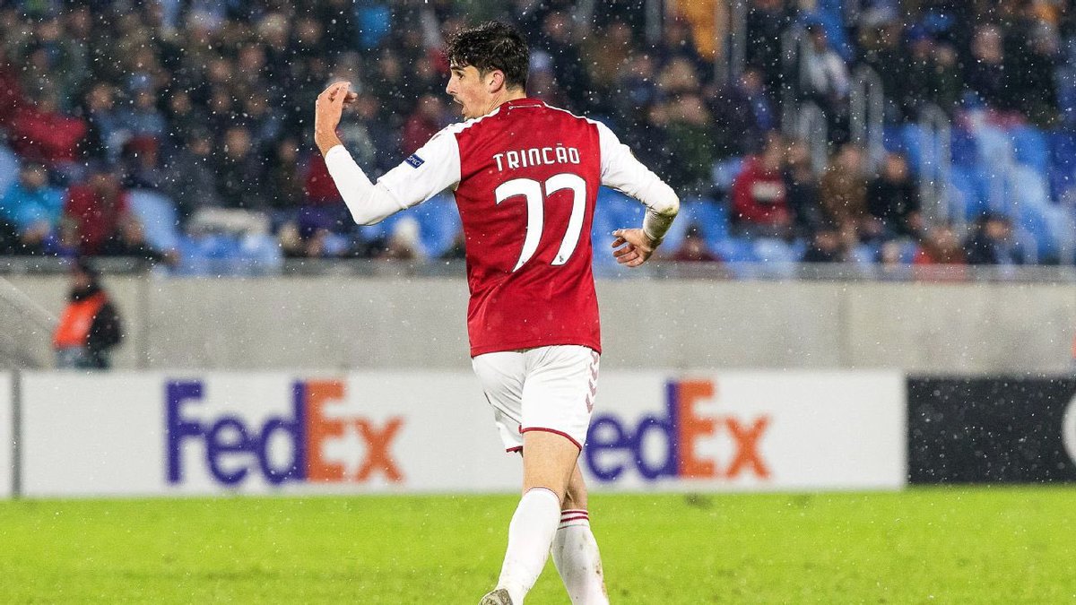 Our final suggestion is Francisco Trincão, who Barcelona signed in January. Trincão undoubtedly has all the tools to go on and secure that RW spot at Camp Nou in the long-term. A left-footed right forward, Trincão is the most natural stylistic replacement for Lionel Messi.