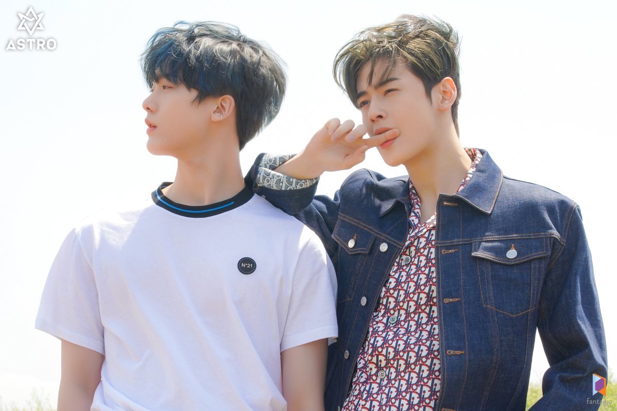 Sanha_Spain's tweet photo. [📸] Fotos de #SANHA para 1st look 

🔗https://t.co/UvslofbQNH

#YOONSANHA #SANHA #ASTRO #AROHA #ROHA #아로아 #로아 #아스트로 https://t.co/G1nLi0hpIt