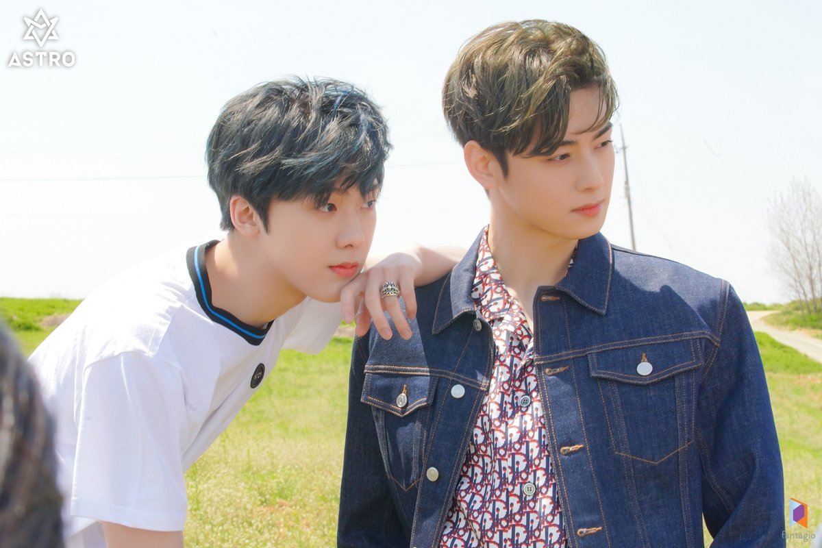 Sanha_Spain's tweet photo. [📸] Fotos de #SANHA para 1st look 

🔗https://t.co/UvslofbQNH

#YOONSANHA #SANHA #ASTRO #AROHA #ROHA #아로아 #로아 #아스트로 https://t.co/G1nLi0hpIt