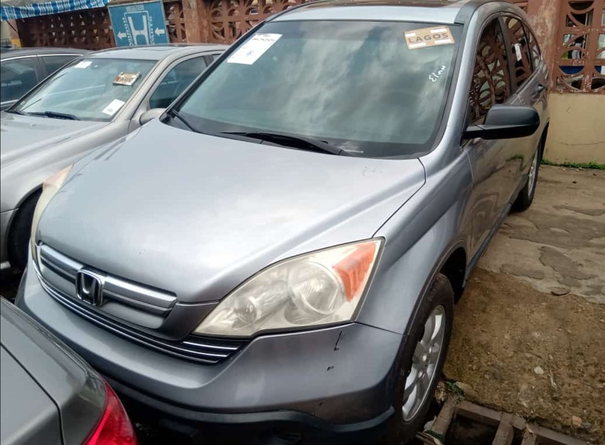 tat_autos's tweet photo. DEALS! DEALS!! DEALS!!!📣📣📣
.
.
Brand: Honda 
Model: CR-V 
Year: 2007
Transmission: Automatic 
Condition: Foreign Used, Super neat (Interior/Exterior), Factory AC, Low mileage, Power Windows &amp; Lock, 100% OK! 
DM TO CLAIM! PLS RT IF SEEN ON YOUR TL 🙏🏾❤ https://t.co/fAuZdz2R90