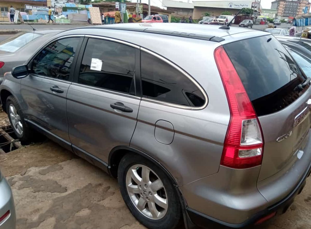 tat_autos's tweet photo. DEALS! DEALS!! DEALS!!!📣📣📣
.
.
Brand: Honda 
Model: CR-V 
Year: 2007
Transmission: Automatic 
Condition: Foreign Used, Super neat (Interior/Exterior), Factory AC, Low mileage, Power Windows &amp; Lock, 100% OK! 
DM TO CLAIM! PLS RT IF SEEN ON YOUR TL 🙏🏾❤ https://t.co/fAuZdz2R90
