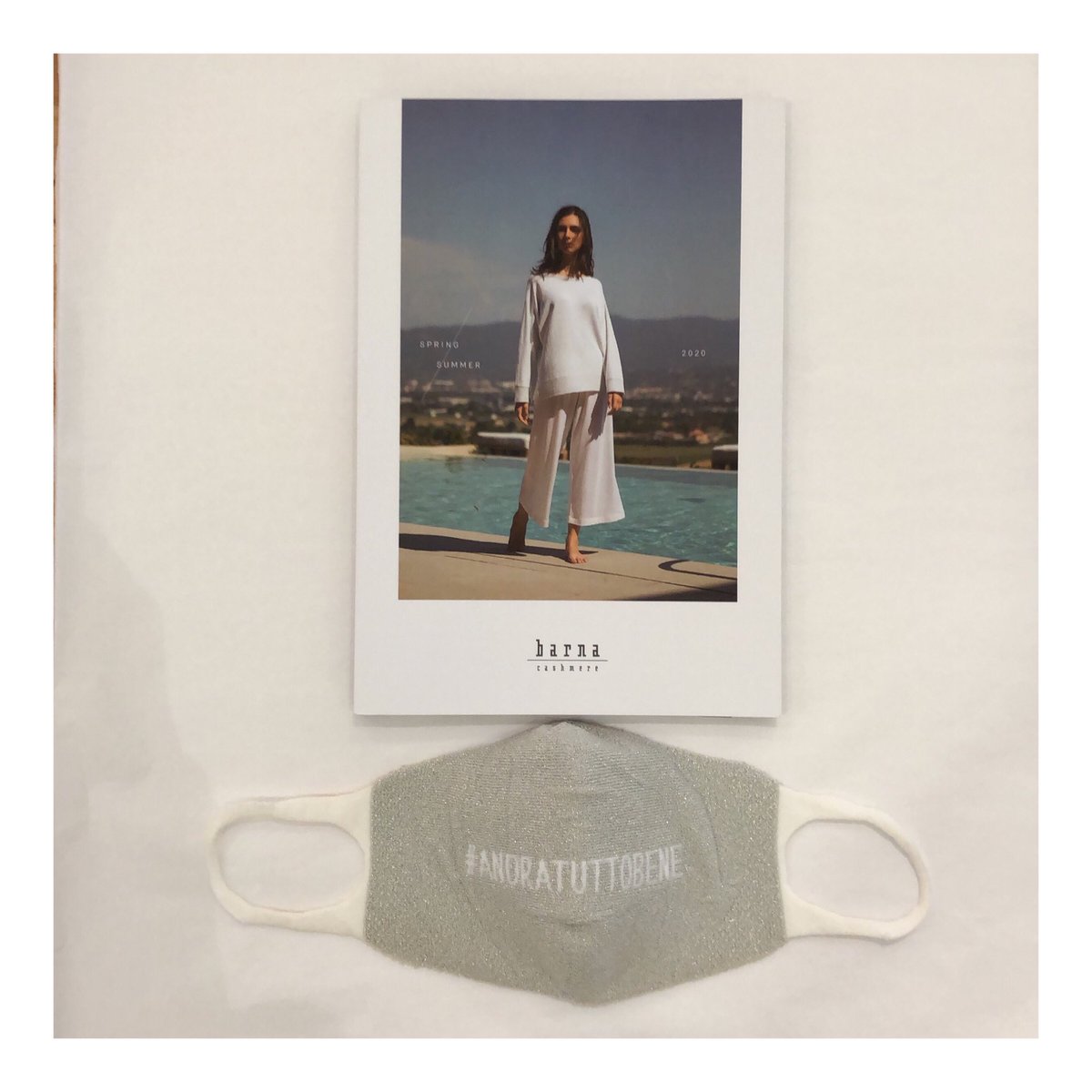 MSHParis's tweet photo. BARNA CASHMERE
#facemask #masques #marchesainthonore #paris1 #madamesainthonore #shopping #barnacashmere https://t.co/dRslJN9uUL