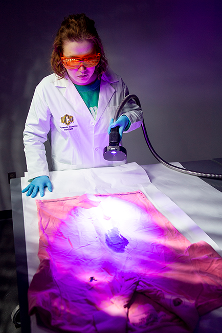 UCO is ranked as a top institution for forensic biology according to a recent national ranking by Forensics Colleges. Central ranked six out of 15 and is the only higher education institution in the state recognized on the list: bit.ly/2T9ylPv 🐴 #RollChos