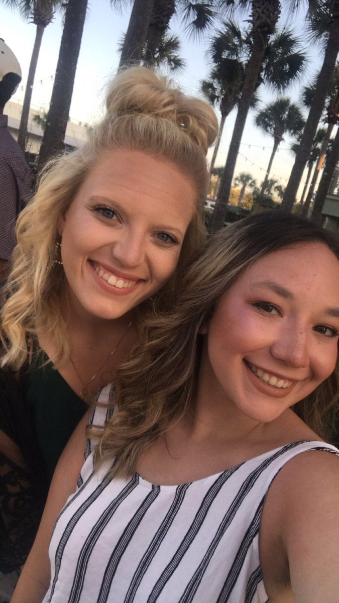 hannahhallaaa's tweet photo. Florida is our happy place https://t.co/5mN0cgaPBd