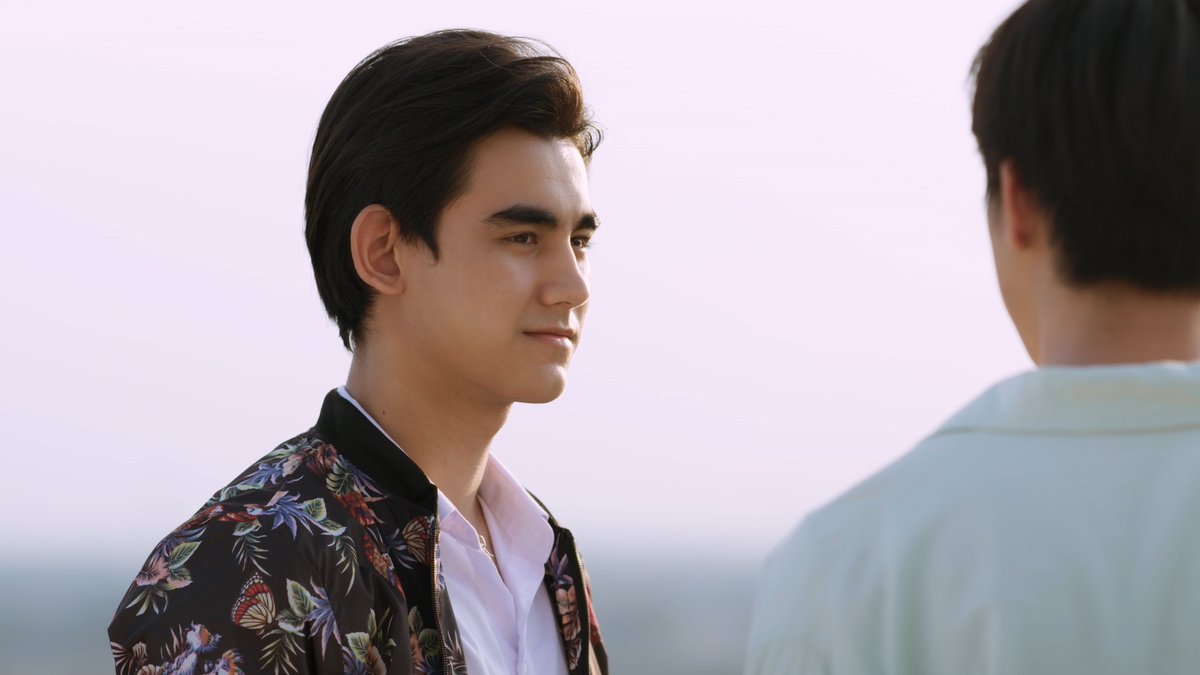 GMMTV's tweet photo. ผมสอบไม่ติด...แต่ผมอยากมาเจอพี่อีกครั้ง!
@FThanatsarun @Drake_Laedeke 

#คั่นกูตอนจบ #คั่นกู #2gethertheseries
#GMMTV #GMM25 https://t.co/wtlqyko3kV
