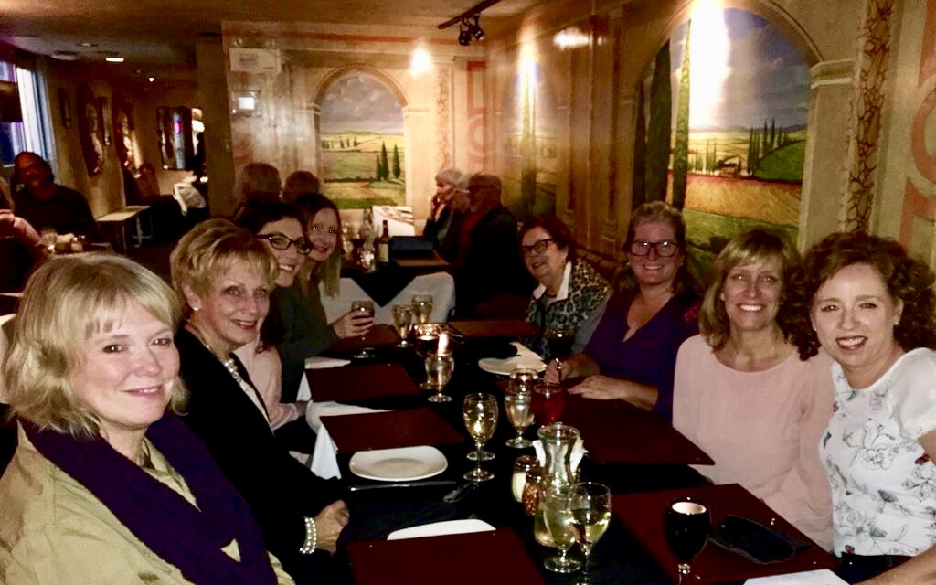 UofM_Nursing's tweet photo. #ResearchInvolvement – Work as a #researchassistant #RA to develop your thinking, research skills & make research connections in🇨🇦& around the🌏. @UMGradNursing faculty that I am privileged to work with @RiegerKendra @WoodgateRoberta @DrChristinaWest @Mandy_ArchibaldSide https://t.co/mrHUgWVG0x
