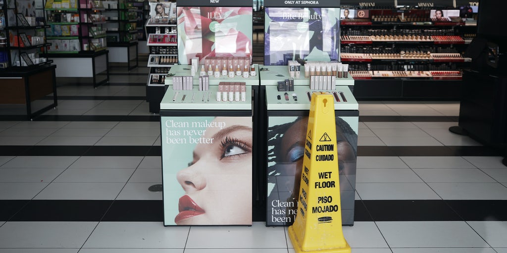 Why Beauty Brands Need to Step Up Their E-Commerce Game. Now. businessoffashion.com/articles/beaut… via <a href="/BoF/">The Business of Fashion</a> #style #fashion