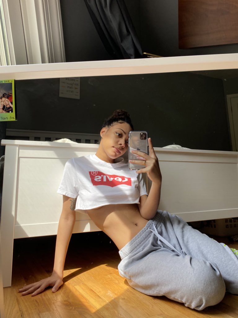 mixx_babyy's tweet photo. category: body https://t.co/X3d3UlWaGR