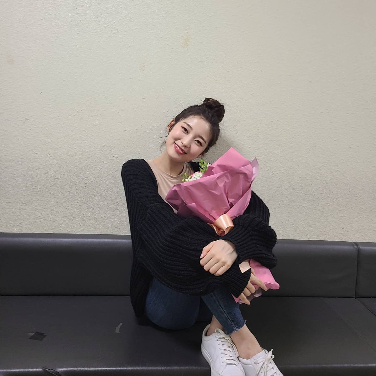 _0618_ARIN_'s tweet photo. 200516 린스타그램 💖

#오마이걸 #아린 https://t.co/gFgqgccI9i