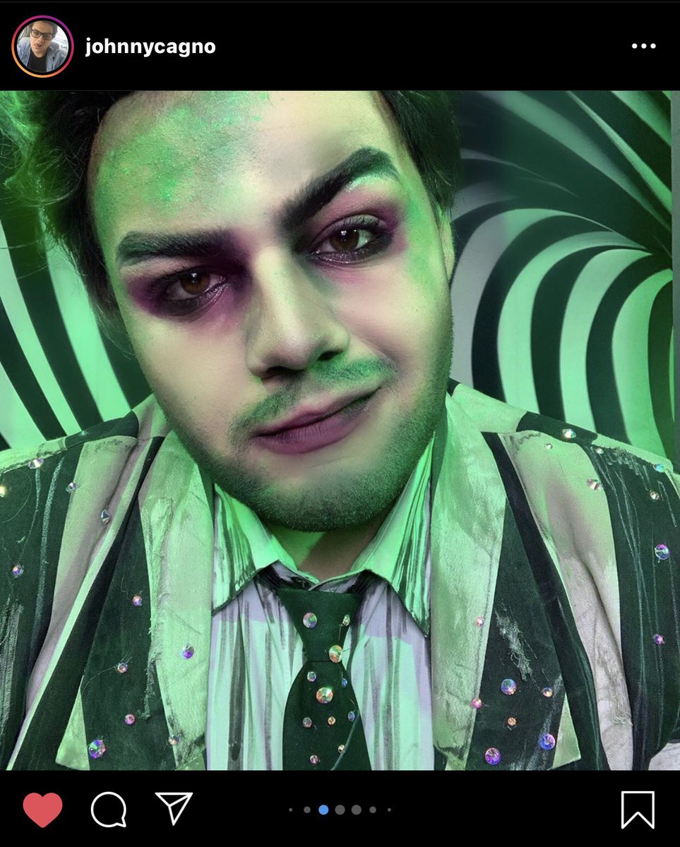 shania_fenton's tweet photo. This was too good not to post, my friend Johnny M A D E this costume based off of @BeetlejuiceBway. Literally thought this was @ABrightMonster at first glance. Wow, I’m obsessed. https://t.co/jXUaPYwOIB