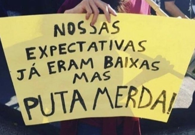 Marina Solon tweet media