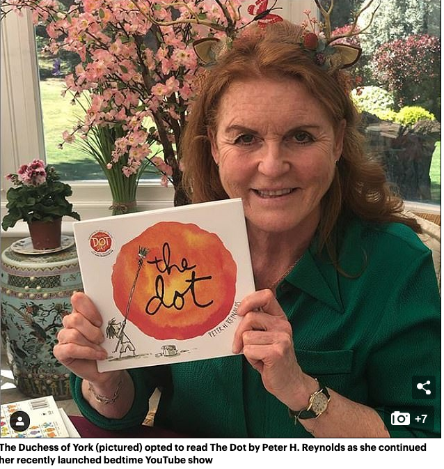 FVLJane's tweet photo. Yesterday @BarackObama read my brother @peterhreynolds book The Word Collector for @chipublib.  Last month, @SarahTheDuchess Duchess of York read Peter's The Dot.  World wide appeal of Peter's stories from his parents homeland in UK to his home in USA. @Telegraph @DailyMailUK https://t.co/LmYXDgud77