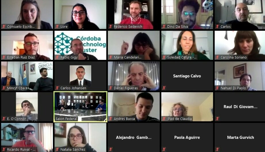 CordobaCluster's tweet photo. Estuvimos participando de la Reunión de la Subsecretaría de Economía del Conocimiento &amp; Cámaras Empresariales Córdoba - Presentación Programas. Participa @ApolitoMaria, @poldc, @UICba y #ClustersTIC de #Cordoba https://t.co/Ot1UXfOVPD