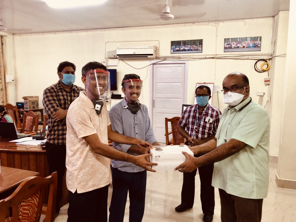 USAndChennai's tweet image. #AlumniFeature: Fantastic innovation by @StateIVLP @exchangealumni @sandith of @mudita_tech for donating 10k reusable protective face shields to frontline workers across Kerala.#MuditaTech designed &amp;amp; developed masks in 10 days &amp;amp; is expanding production to serve more communities!