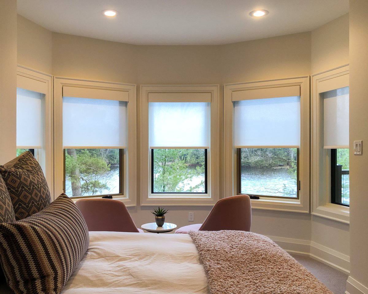 ProShade_Inc's tweet photo. Imagine waking up to this 😊 #cottagelife

#ProShade #Customized #Motorized
#windowtreatments #interiordesign #homedesign #homedecor #window #windowfabric #homestyle #rollershade #rollerblind #cottagestyle #interiorinspiration #cottage #cottagedesign #homeupgrade https://t.co/xiYN4ioKYT