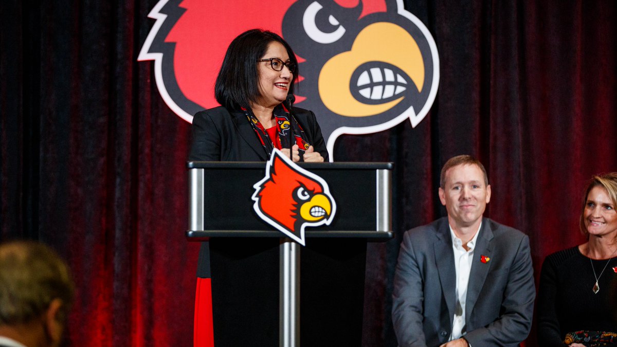GoCards's tweet image. Day 1 ➡️ Now

Congrats on 2 years &amp;amp; here’s to many more @UofLPresNeeli!

#GoCards