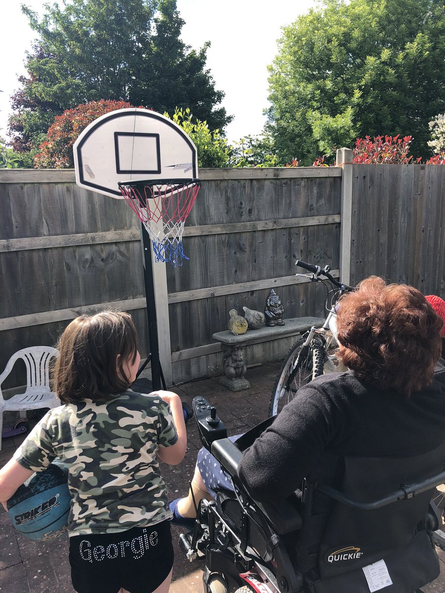 Clare Gibbs tweet media